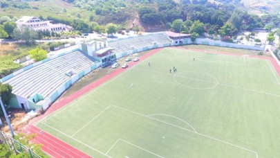 GÜRPINAR STADI TRİBÜNLERİ YENİLENİYOR