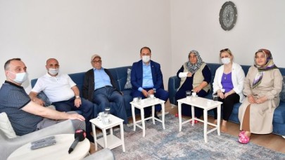 BAŞKAN ÇALIK BEYLİKDÜZÜ’NÜN ÇINARLARINI ZİYARET ETTİ