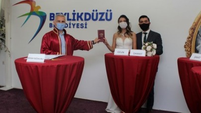 BEYLİKDÜZÜ’NDE NİKAHLARDA KORONA TEDBİRLERİ