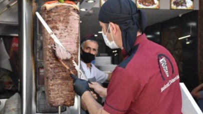 Koronavirüs gıdadan bulaşmaz, tek kaynak insan