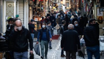 Prof. Dr. Tekin açıkladı: Koronavirüs ter yoluyla bulaşıyor mu?