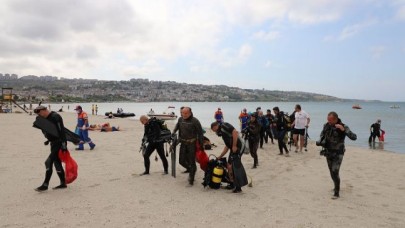 Büyükçekmece sahilinin temiz çıkması balık adamları mutlu etti