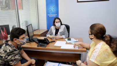 KÜÇÜKÇEKMECE BELEDİYESİ LGS TERCİHİNDE ÖĞRENCİLERİN YANINDA