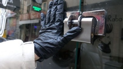 Koronavirüsten zarar gören esnaf ve sanatkarlar dikkat! 3 ay ertelendi