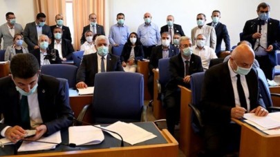 Muhalefetten sosyal medya düzenlemesine şerh