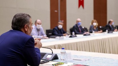 Fahrettin Koca: Mutasyonlar, virülansı etkileyecek tarzda olabilir