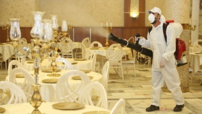 KÜÇÜKÇEKMECEDE DÜĞÜN SALONLARINA DİP KÖŞE DEZENFEKSİYON