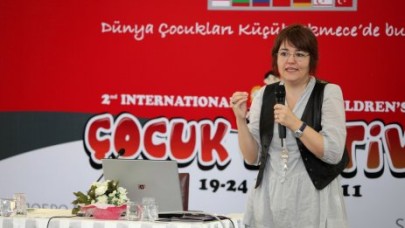 Çocuklara televizyon izleme eğitimi verilmeli