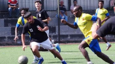 DOSTLUK MAÇI DOSTÇA BİTTİ