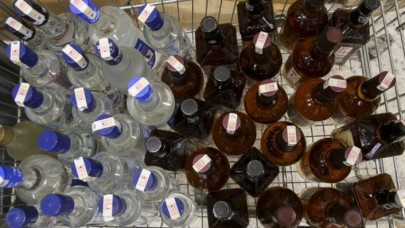 Sahte içkiden ölenlerin sayısı 67ye yükseldi