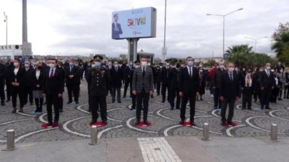 Silivride Ataya saygı duruşu