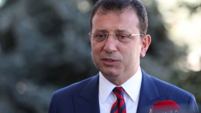 Ekrem İmamoğlu, koronavirüsten hayatını kaybedenlerin toplam sayısını canlı yayında açıkladı