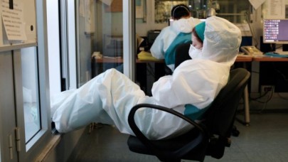 Kasım ayında 63 sağlık çalışanı koronavirüs nedeniyle hayatını kaybetti