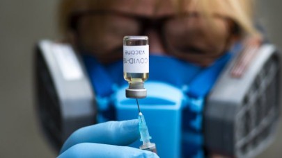 Koronavirüs aşısında hata: HIV antikoru çıktı, deneyler durduruldu