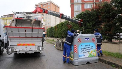 Büyükçekmece’de çöp konteynerleri yenileniyor