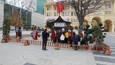 “Sevgi Postanesi” vatandaşlara nostalji yaşatıyor