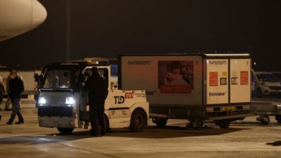 Çinden sipariş edilen Kovid-19 aşıları Türkiyeye geldi
