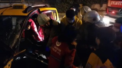 Beylikdüzünde trafik kazası: 2 yaralı