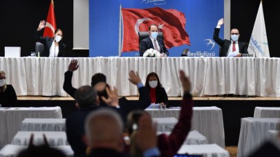 “BEYLİKDÜZÜ’NDE YENİ YILDAN UMUTLU OLMAK İÇİN SEBEBİMİZ ÇOK”