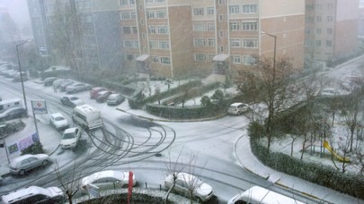 İstanbul’da beklenen kar yağışı başladı