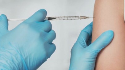 CHPden kritik rapor: 18 yaş altı da aşılanmalı