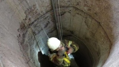 Beylikdüzünde kuyuya düşen işçi yaralandı