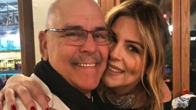 Babasını kaybeden tiyatrocu kızı Pelin Öztekin den ilk paylaşım