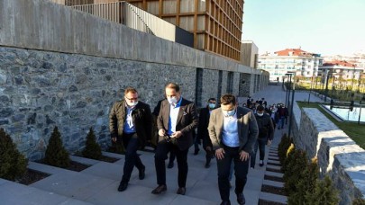 Beylikdüzü Belediye Başkanı Mehmet Murat Çalık ’tan birlik beraberlik mesajı