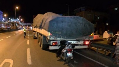 Avcılar, D-100 Karayolunda feci kaza: 1 ölü, 1 yaralı