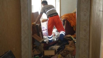 AVCILARDA 3 ÇÖP EVİN BULUNDUĞU 5 KATLI BİNA, MECLİS KARARI İLE YIKILACAK