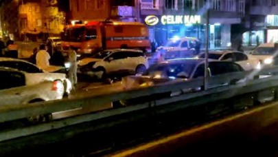 AVCILARDA 5 ARACIN KARIŞTIĞI ZİNCİRLEME KAZA