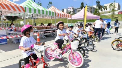 BEYLİKDÜZÜ’NDE BİSİKLET ŞENLİĞİ COŞKUSU