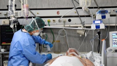 Koronavirüs sonrası kadın ve erkeklerde görülen bu şikayetlere dikkat!