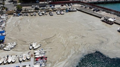 Marmara Denizinde 5 bin 300 metreküp müsilaj temizlendi