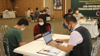 Büyükçekmece Belediyesi’nden LGS tercih desteği