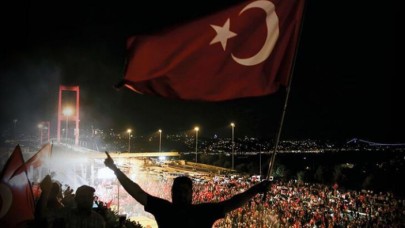 15 Temmuz Demokrasi ve Milli Birlik Gününde Türkiye tek ses!
