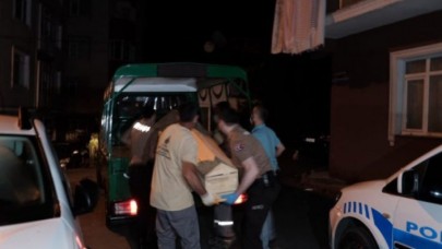 Gece yarısı genç kadını bıçaklayarak öldürdü!