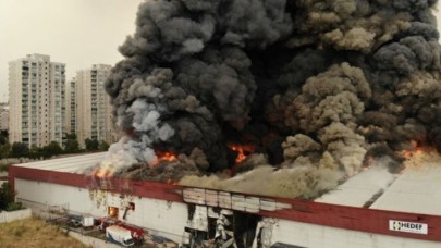 İstanbul Valiliğinden Esenyurttaki yangına ilişkin açıklama