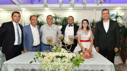 Işık ve Yerli ailelerinin mutluluğuna ortak oldular