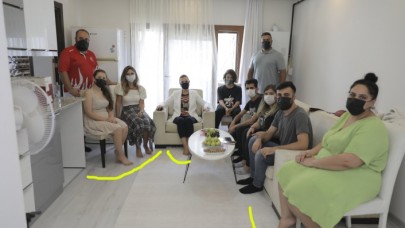 Dokuz Eylül Üniversitesi, sosyal medyasında sansürlü fotoğraflar