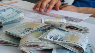 Memur ve emekliler merakla bekliyordu! Zam pazarlığı gece bitti