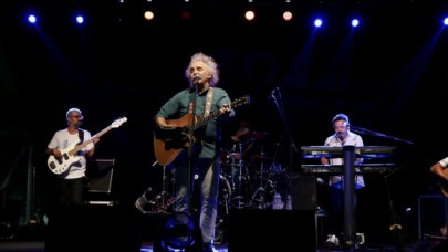 KÜÇÜKÇEKMECE’DE YENİ TÜRKÜ GECESİ