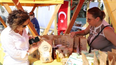 Celaliye bamyası ve Siyez buğdayı Karaevli Tarım Fuarı’nda tanıtıldı