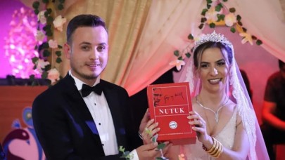 Genç muhtar evlendi