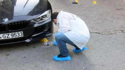 Aynı caddede aynı saatte iki kişi öldürüldü