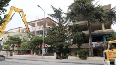 “İstanbul yıkılırsa her taraf yıkılır”