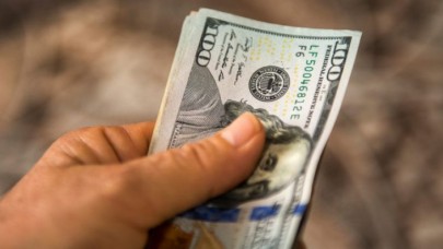 Dolar güne 9 liradan başladı