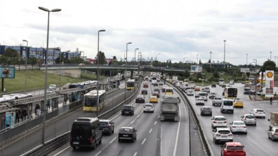 İstanbulda haftanın ilk iş gününde trafik yoğunluğu