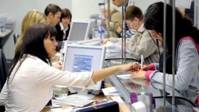 Kasası olanlar dikkat: Banka çalışanı kiralık kasaları soydu!