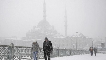 Bu yıl kış nasıl geçecek! Uzmanlar tarih verdi... İstanbula kar yağacak mı?